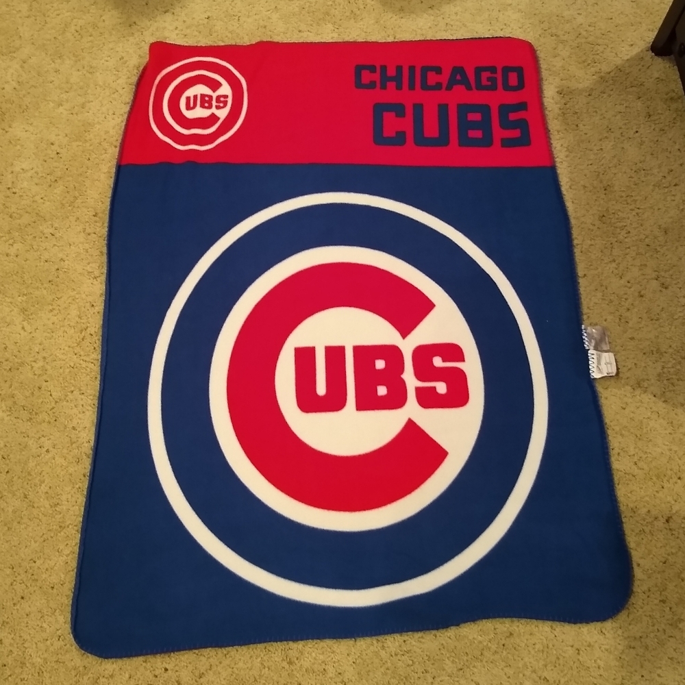 Cubs fleece blanket